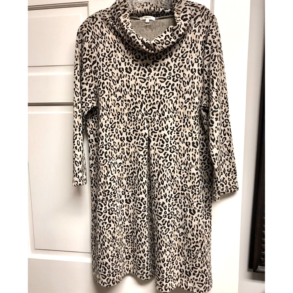 Tyler Boe Leopard print cowl neck dress w/ pockets